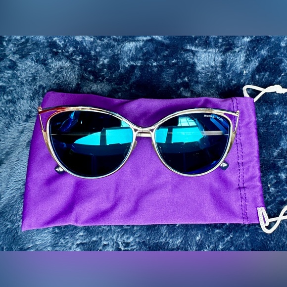 Michael Kors Ina sunglasses - Picture 16 of 16